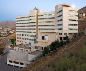 دانلود پاورپوینت نمونه موردی بیمارستان کودکان محک