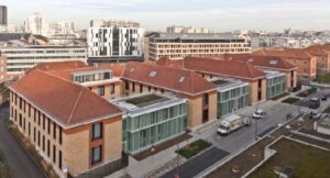 بیمارستان بروسه پاریس