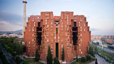 پاورپوینت تحلیل مجتمع مسکونی اسپانیا