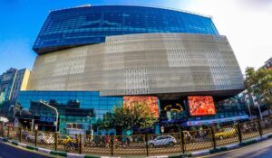 پاورپوینت تحلیل پردیس سینمایی چارسو