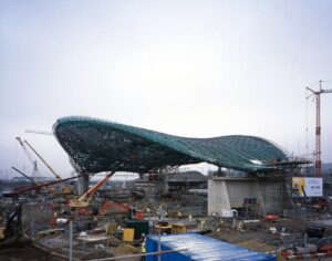 پاورپوینت تحلیل مرکز ورزشهای آبی لندن