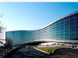 پاورپوینت تحلیل پردیس سینمایی ملت